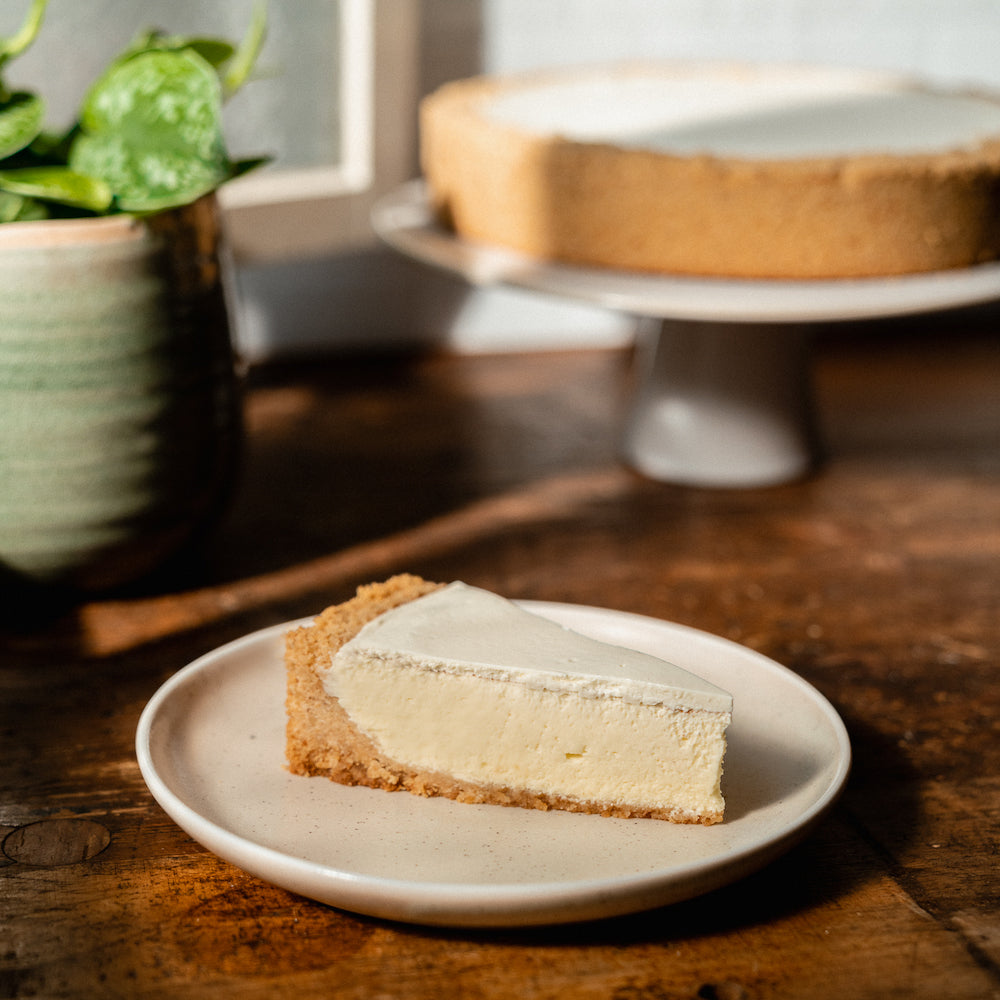 Five Elephant Whole Cheesecake